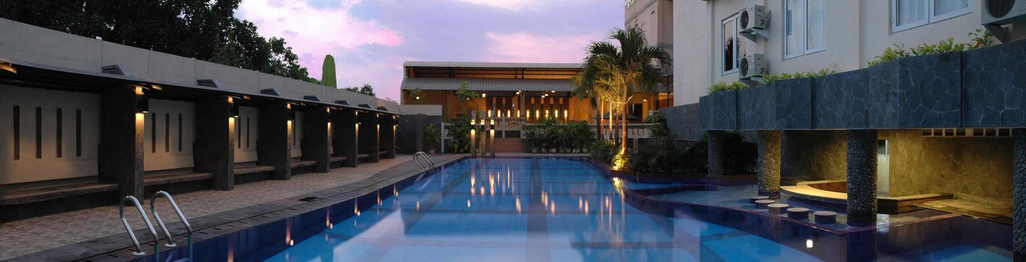 Hotel Asia Surakarta  Luaran gambar